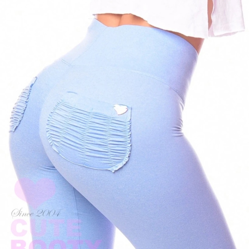 Cute Booty Lounge Scrunch Butt Leggings